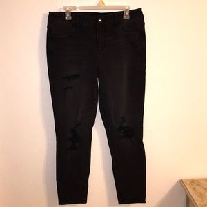 AEO black ripped jeans